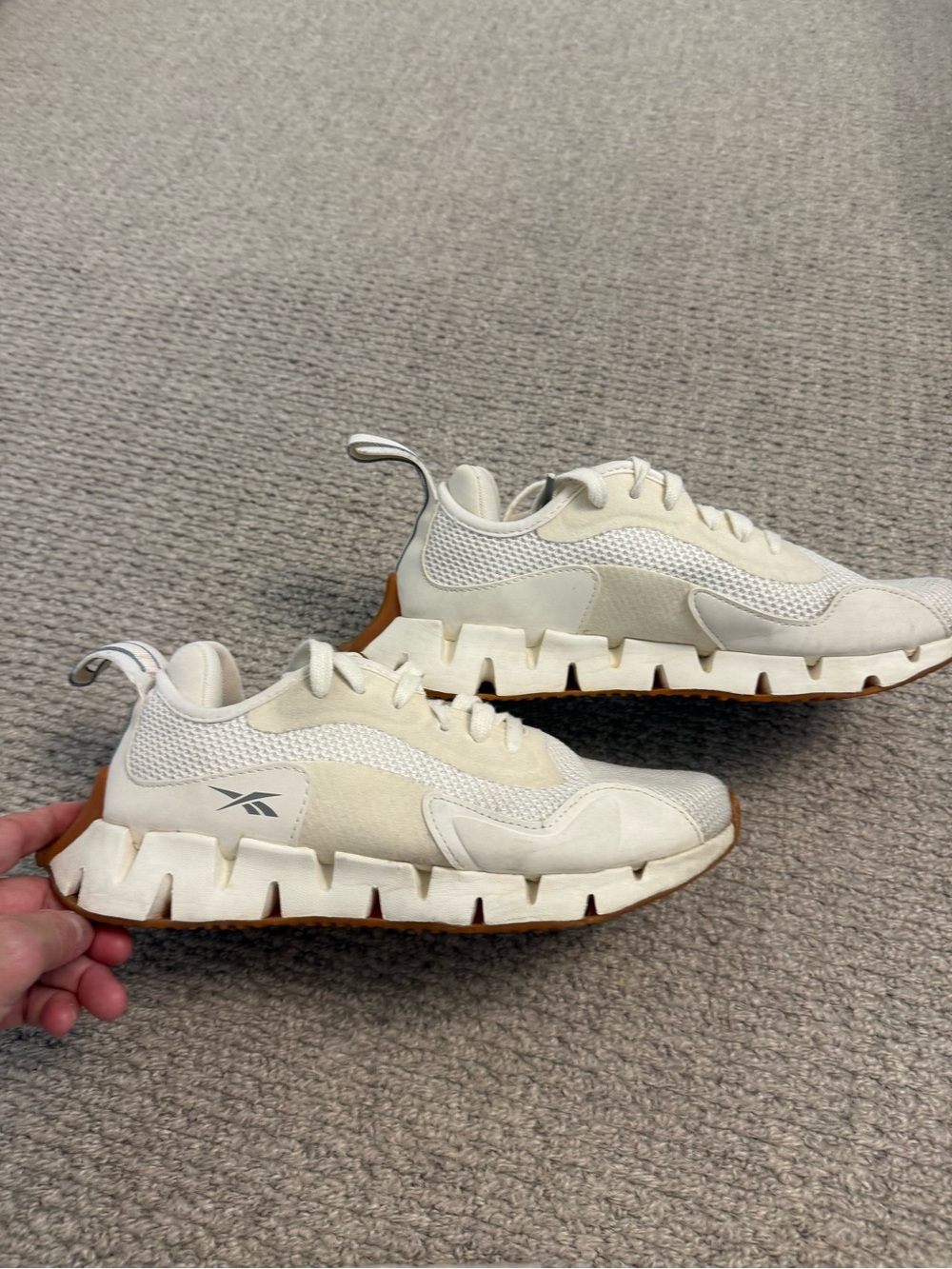 Reebok white: Cream Sneakers